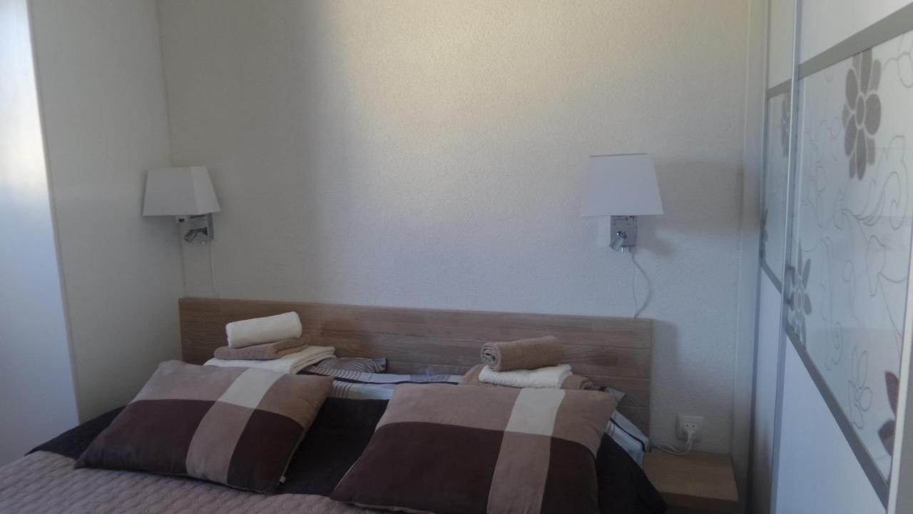 Apartman Ena 弗拉西克 外观 照片